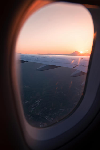 5 Essentials for Flying During Pregnancy