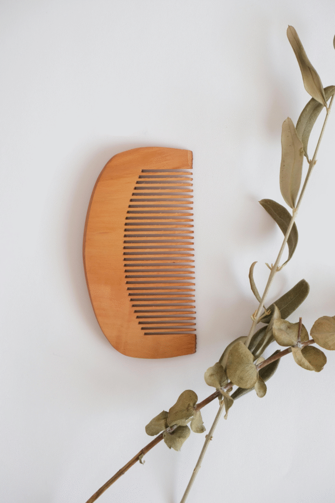 The Surprising Comfort of a Birth Comb in Birth